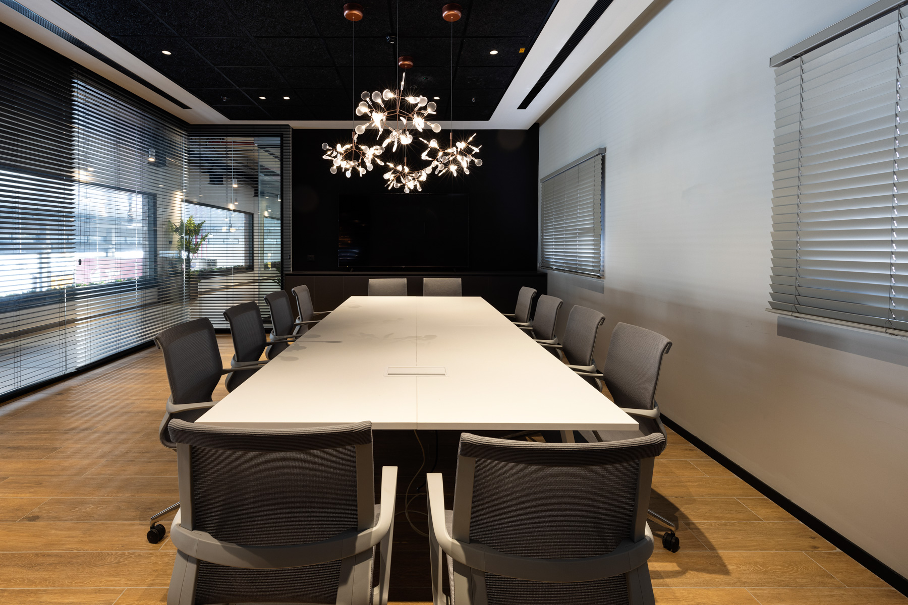 endow-meeting-table-2.jpeg